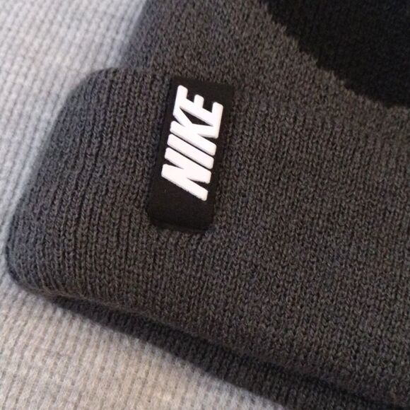 NIKE Big Kid's Volt Yellow Black Swoosh Pom Pom Knit Beanie NWT - Picture 5 of 15